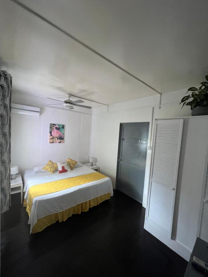 بريدج تاون Beach Guest House Cleverdale المظهر الخارجي الصورة