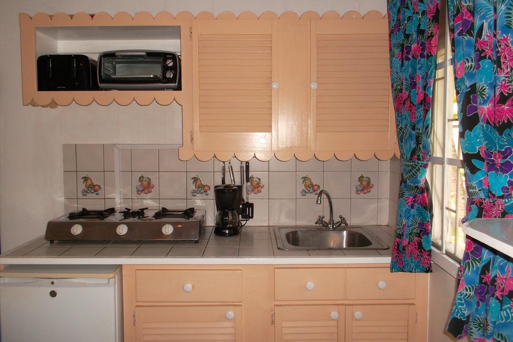 بريدج تاون Beach Guest House Cleverdale المظهر الخارجي الصورة