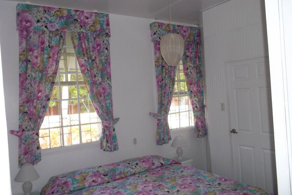 بريدج تاون Beach Guest House Cleverdale المظهر الخارجي الصورة
